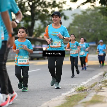 Runner Photo 8233791