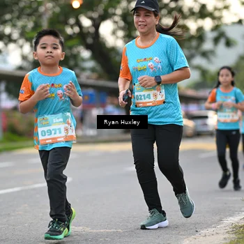 Runner Photo 8233796