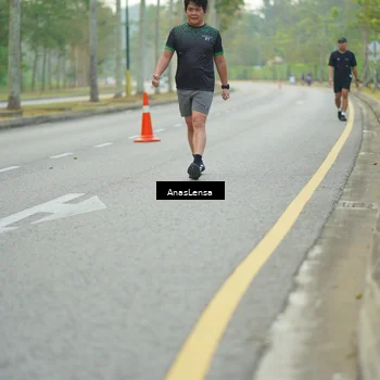 Runner Photo 8233804