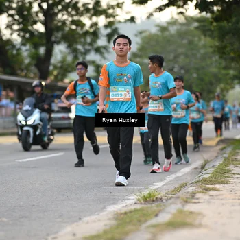 Runner Photo 8233810