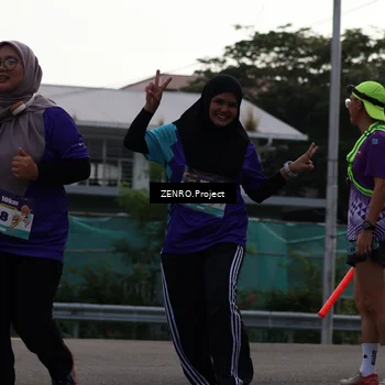 Runner Photo 8233830