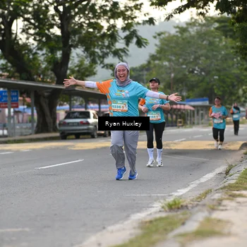 Runner Photo 8233834