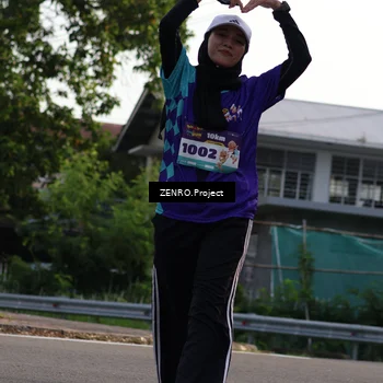 Runner Photo 8233840