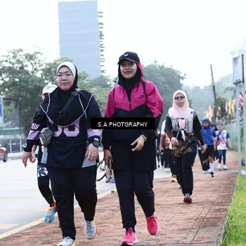 Runner Photo 8233842