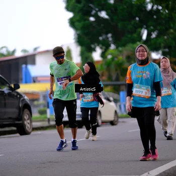 Runner Photo 8233849