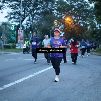 Runner Photo 8233853