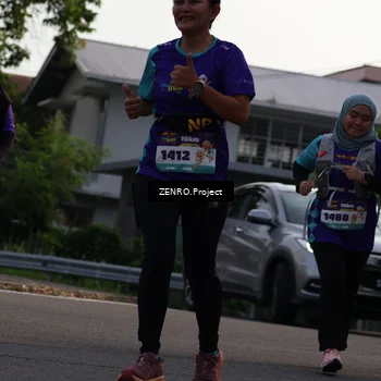 Runner Photo 8233860