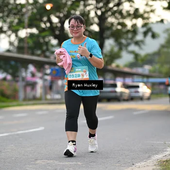 Runner Photo 8233870