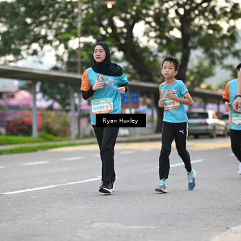 Runner Photo 8233884