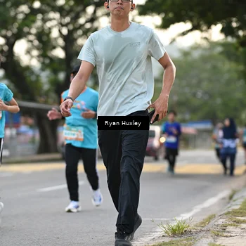Runner Photo 8233887