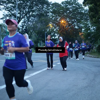 Runner Photo 8233890