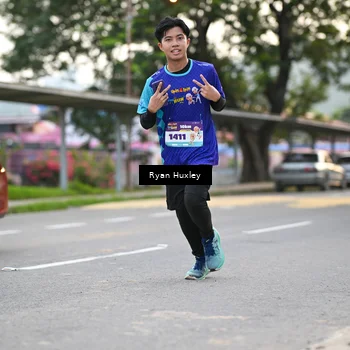 Runner Photo 8233891