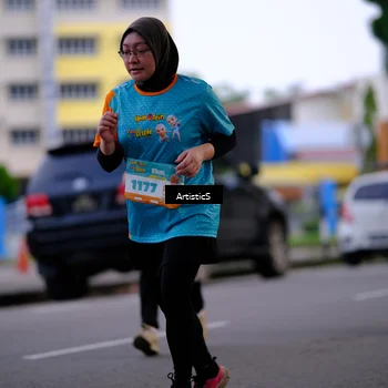 Runner Photo 8233892