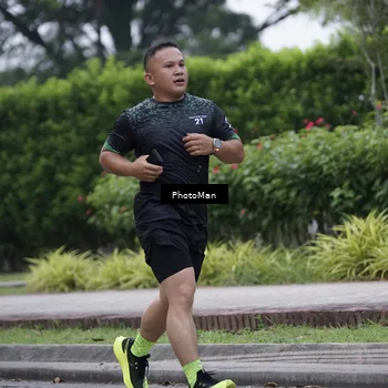 Runner Photo 8233902
