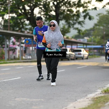 Runner Photo 8233912
