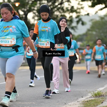 Runner Photo 8233941