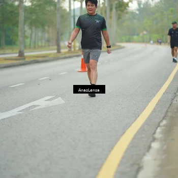 Runner Photo 8233950