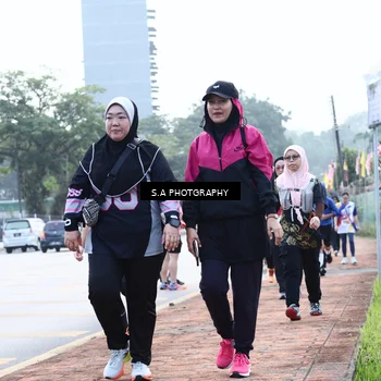 Runner Photo 8233951
