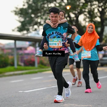 Runner Photo 8233971