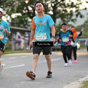 Runner Photo 8233972