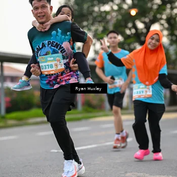 Runner Photo 8233975