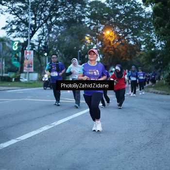 Runner Photo 8233986