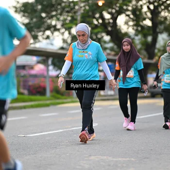 Runner Photo 8233998