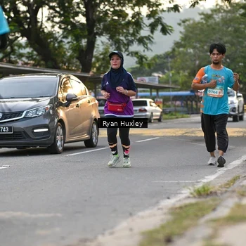 Runner Photo 8234030