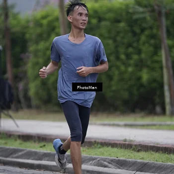 Runner Photo 8234034