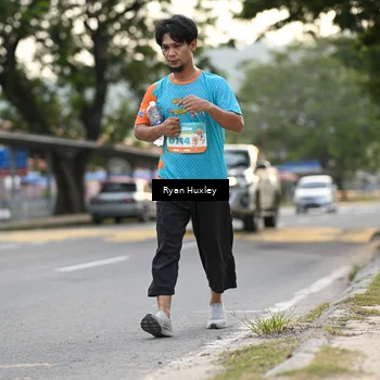 Runner Photo 8234041