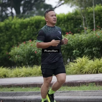Runner Photo 8234060
