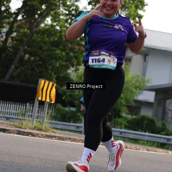 Runner Photo 8234063