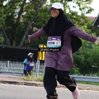 Runner Photo 8234065