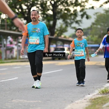 Runner Photo 8234098