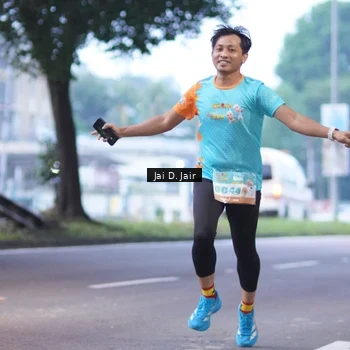 Runner Photo 8234102