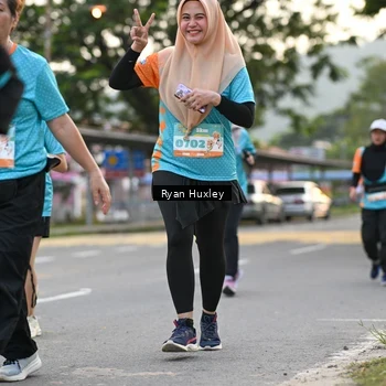 Runner Photo 8234123