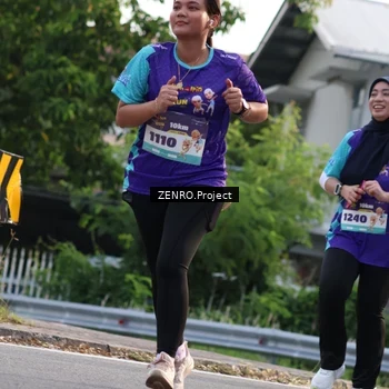 Runner Photo 8234150