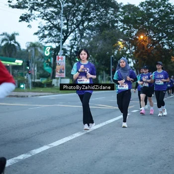 Runner Photo 8234169
