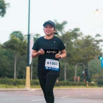 Runner Photo 8234179