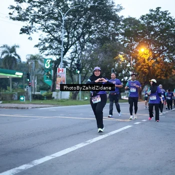 Runner Photo 8234188