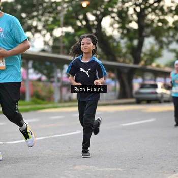 Runner Photo 8234196