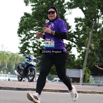 Runner Photo 8234202