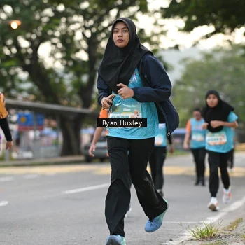 Runner Photo 8234229