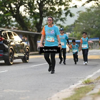 Runner Photo 8234255