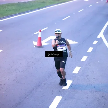 Runner Photo 8234273