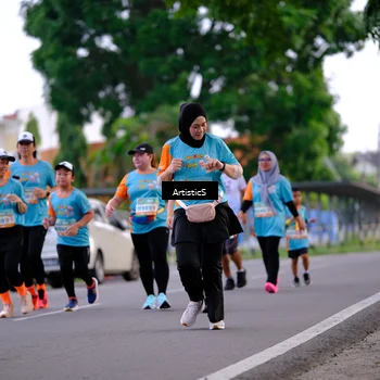 Runner Photo 8234292