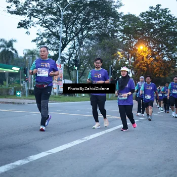 Runner Photo 8234310