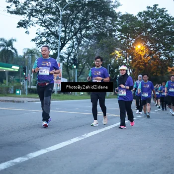 Runner Photo 8234314