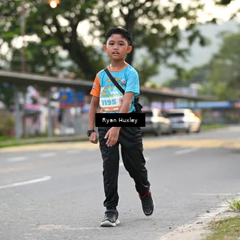 Runner Photo 8234318