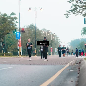 Runner Photo 8234322